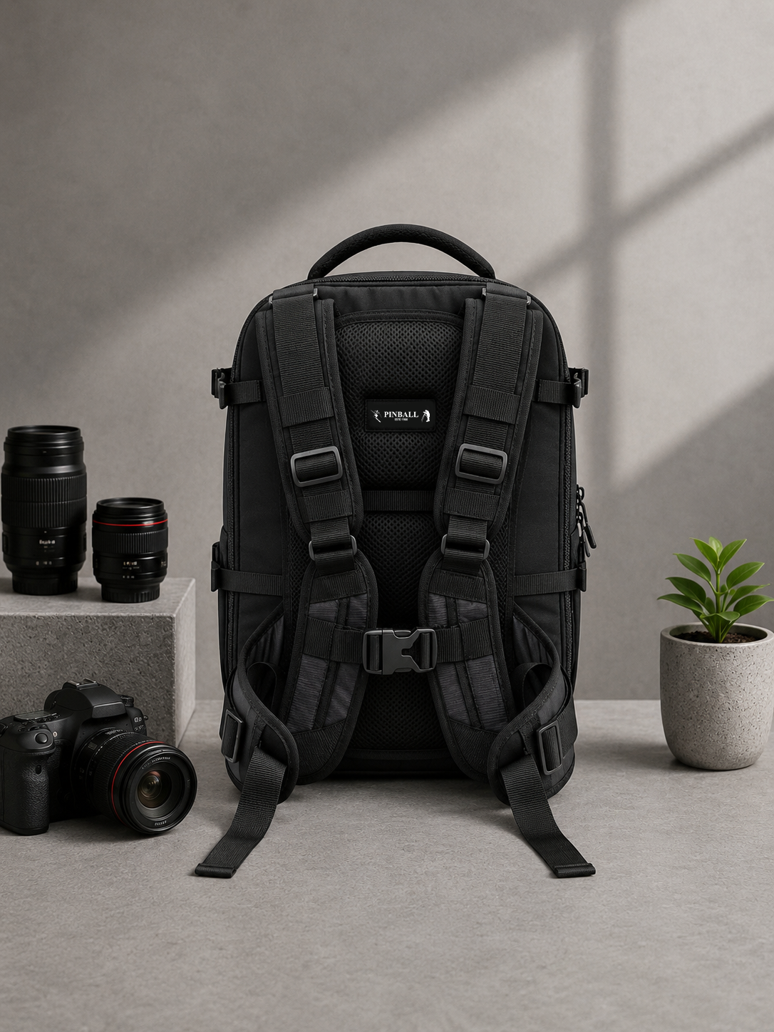 P79 | BLAZE | PINBALL | DSLR BAG PACK