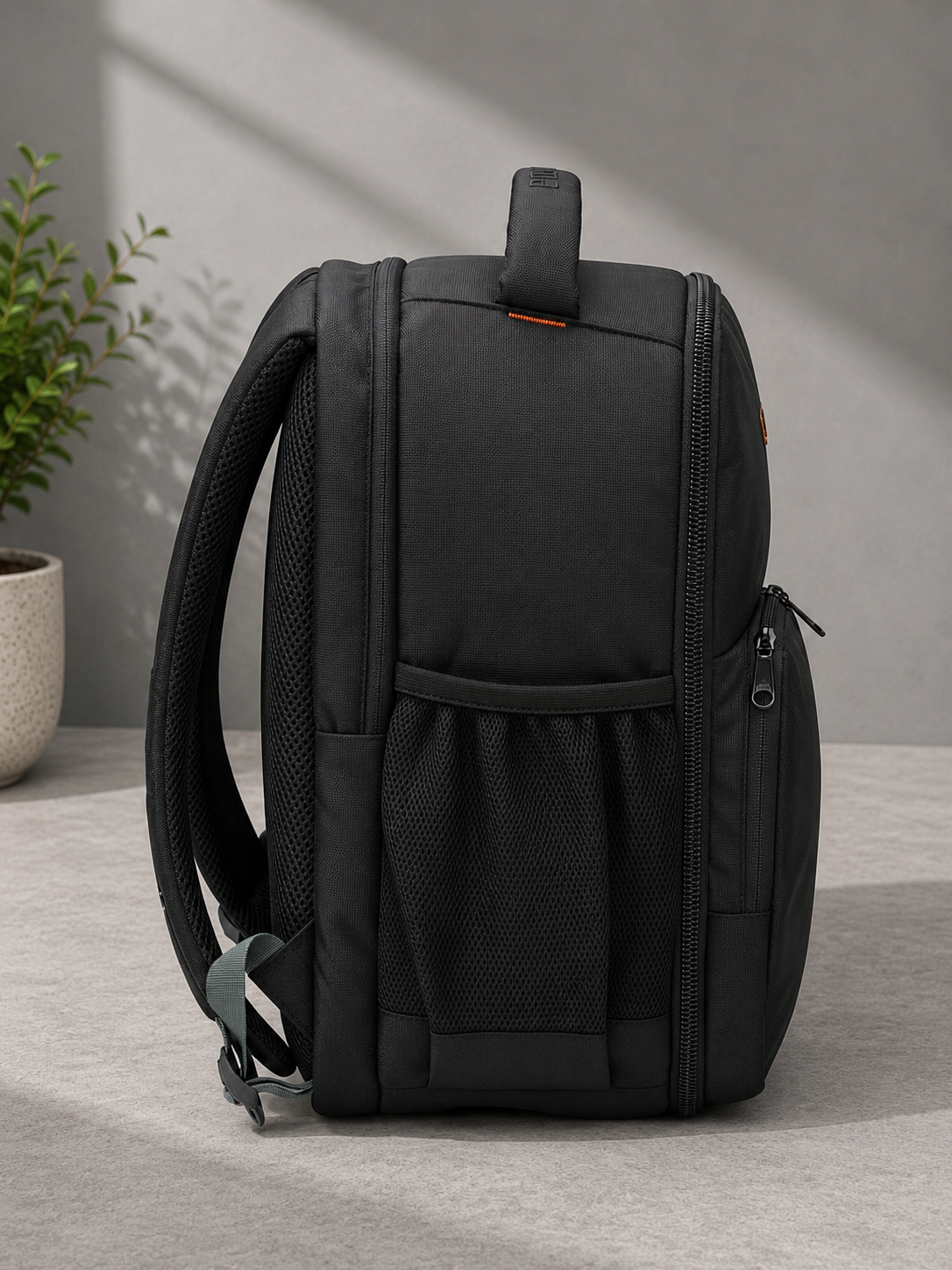 P16 | FOCUS | PINBALL | DSLR BAG PACK