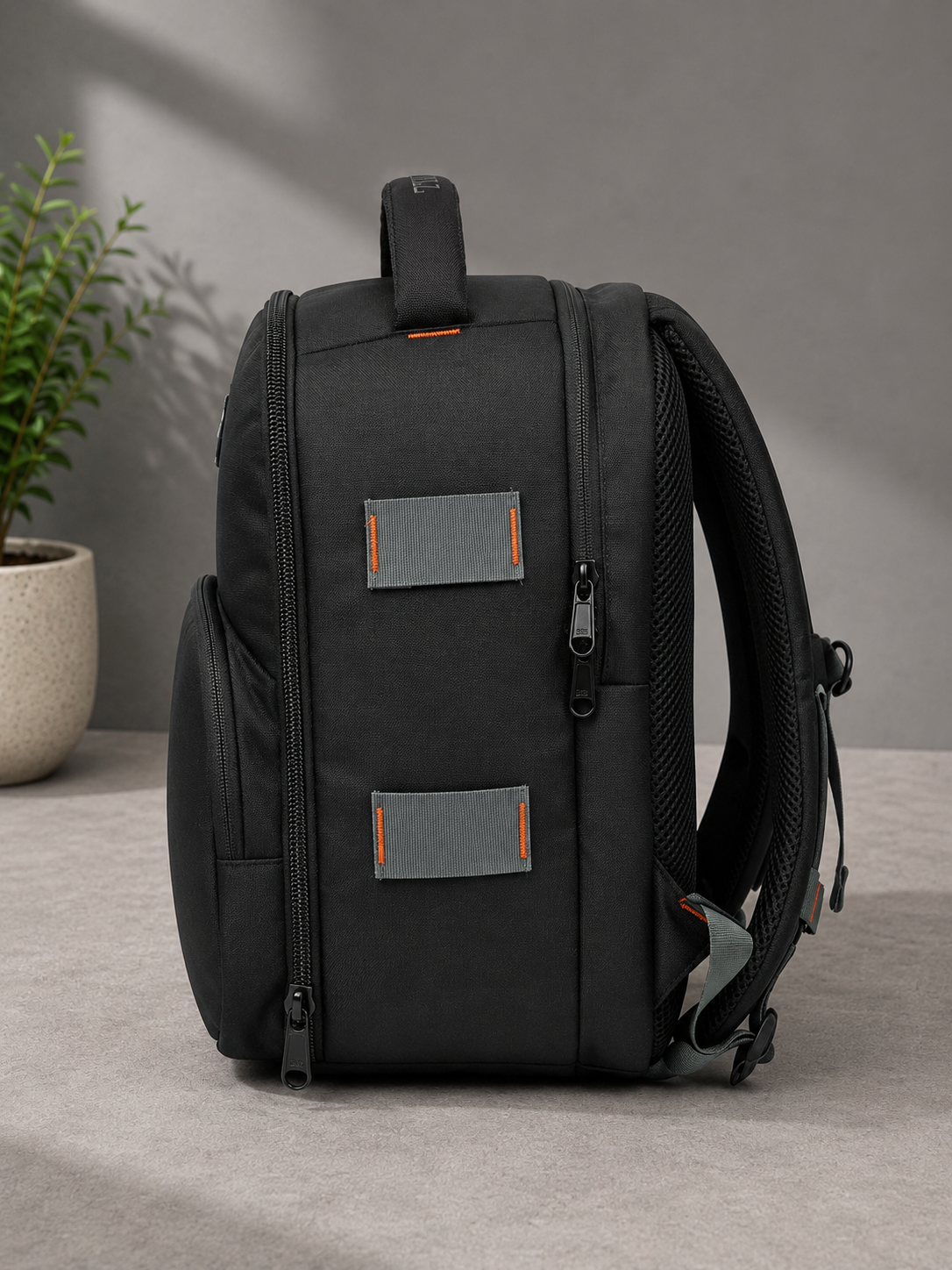 P16 | FOCUS | PINBALL | DSLR BAG PACK